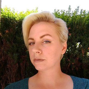 Meet your Posher, Jaye